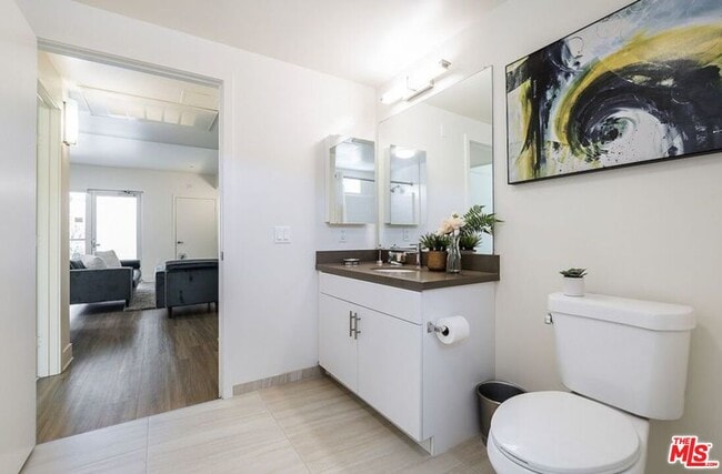 Photo - 521 W Colorado St Unit 513