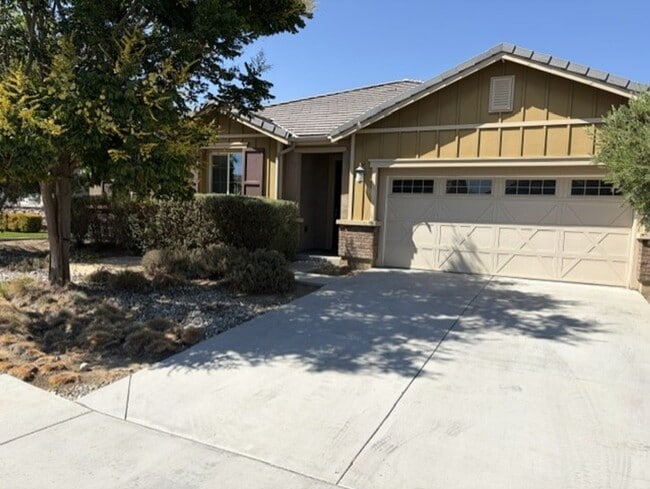 Building Photo - 29626 Edgemere Wy