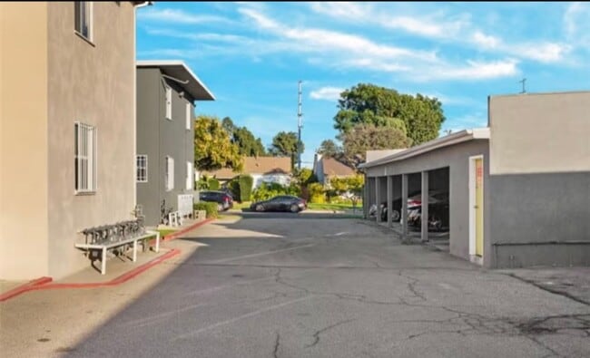 Photo - Lovely 2 Bedroom & 1 Bathroom