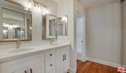 Photo - 1420 Peerless Pl House