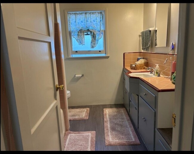 Photo - Charming 2 Bed 1 Bath Tustiin Home on Large Lot