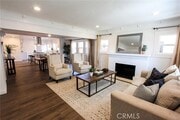 Photo - 1333 W 59th St House