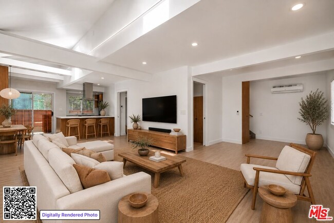 Photo - 825 San Miguel Ave