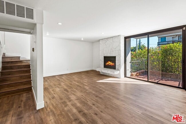 Photo - 8105 Redlands St Unit 103