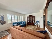 Photo - 1708 Broadway St