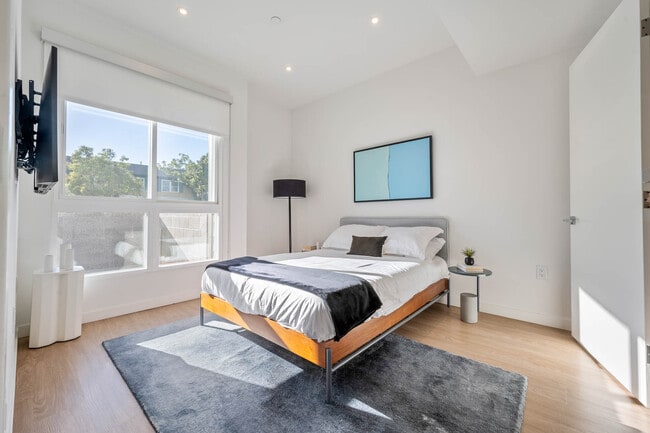 Photo - 8820 Belford Ave Unit 4232