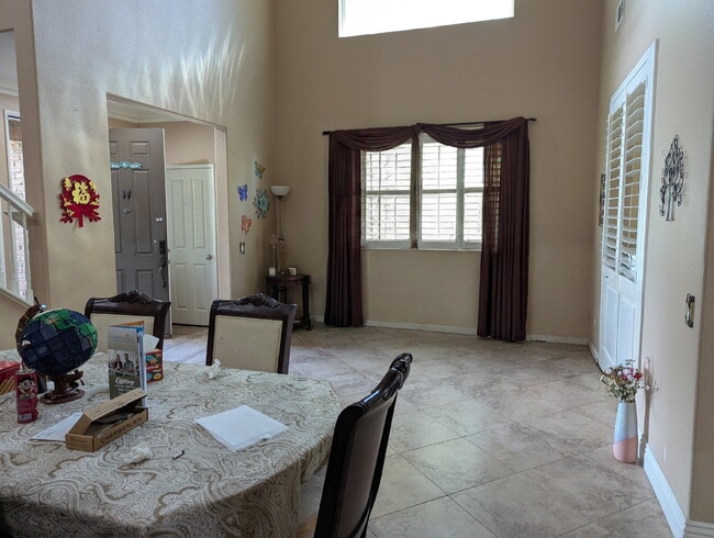Photo - Spacious north Pomona property