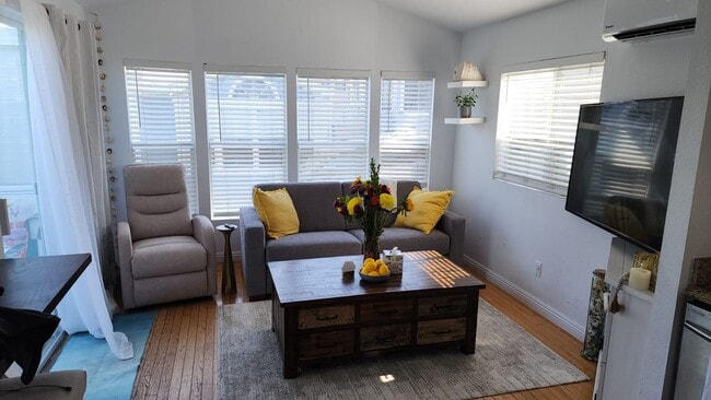 Photo - Perfect Home Walking Distance to Beach