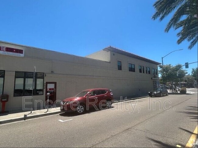 Building Photo - 303 B 3rd Rental