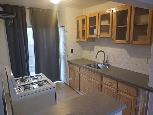 Photo - 10946 Otsego St Unit 2