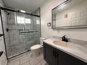 Photo - Beautiful 2 Bed 2 Bath duplex in Ontario