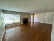 Photo - 350 W 3rd St