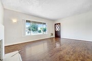 Photo - Beautiful SFR 3 BD| 2 Bath