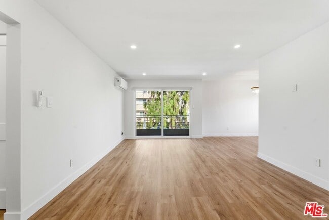 Photo - 1861 Midvale Ave Unit 3