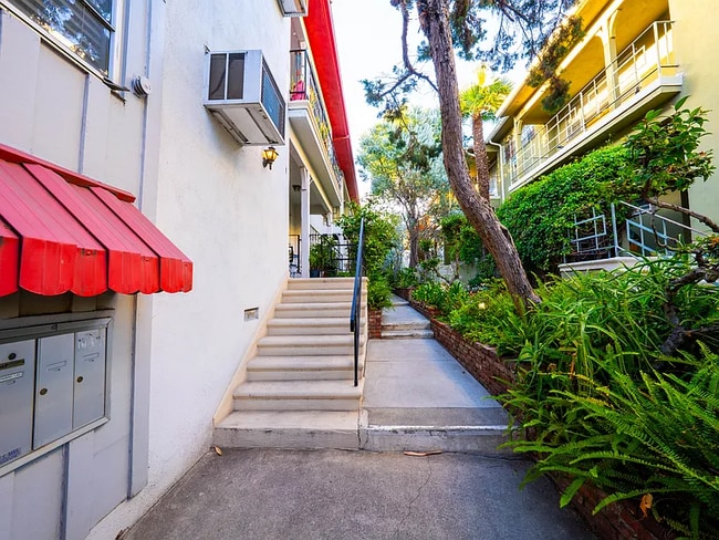 Photo - 4507 Finley Ave Unit APT 3