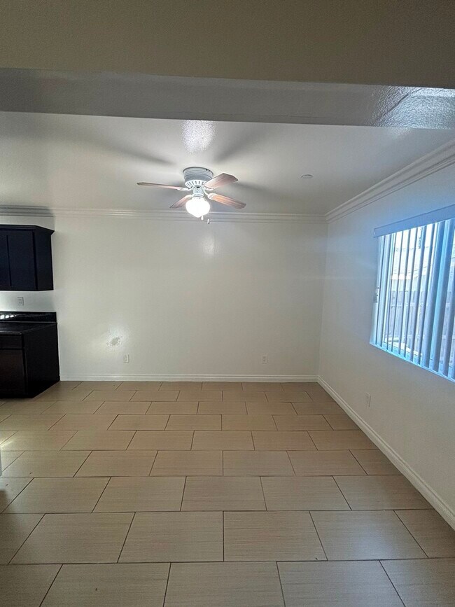 Photo - 347 E 118th Pl