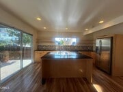 Photo - 5740 Meridian St