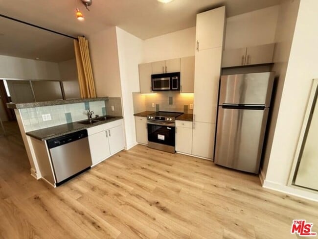 Photo - 3810 Wilshire Blvd Unit 1604