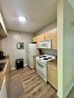 Photo - 425 W Beech St