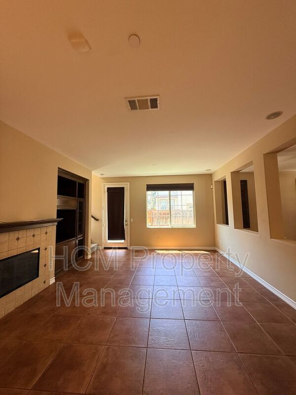 Photo - 26027 Newport Ave