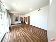 Photo - 501 N San Vicente Blvd