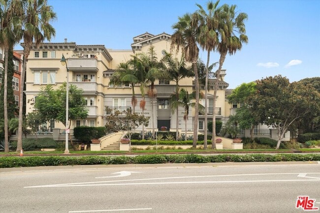 Photo - 7101 Playa Vista Dr Unit 205