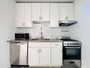 Photo - 5525 Harold Way