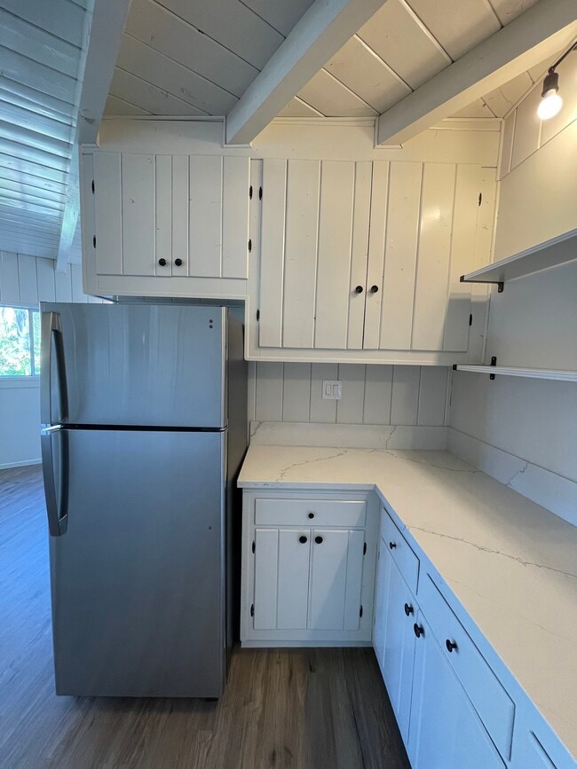 New Refrigerator - 1947 Caddington Dr