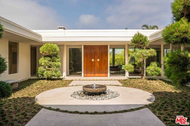 Photo - 1865 Loma Vista Dr