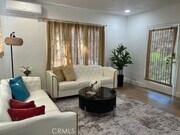 Photo - 726 Meridian Ave Townhome