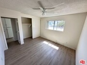 Photo - 1034 S Ardmore Ave Condo Unit 6