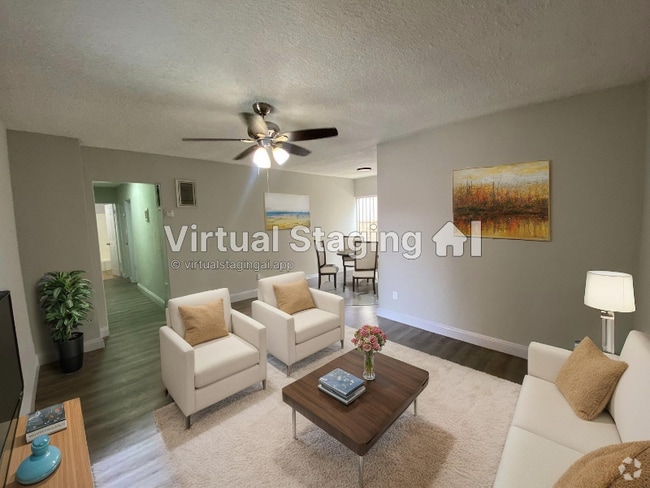Building Photo - 641 W 92nd St Rental