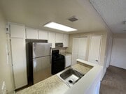 Photo - 2 BR 2 BA 1 Story Condo w/Balcony W/D Gate... Unit 6