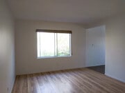 Photo - 417 Bay St Apartments Unit #3
