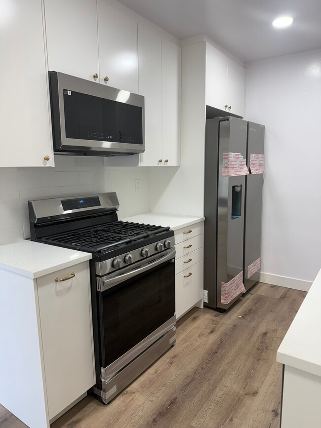 Photo - 11833 Goshen Ave Unit 8