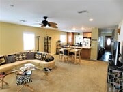 Photo - 1441 N Naomi St