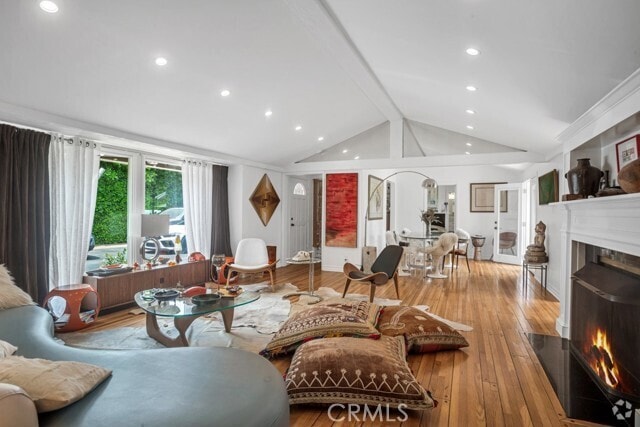 Building Photo - 3442 Laurel Canyon Blvd Rental