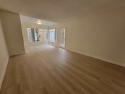 Photo - 13531 Wyandotte St Unit 9