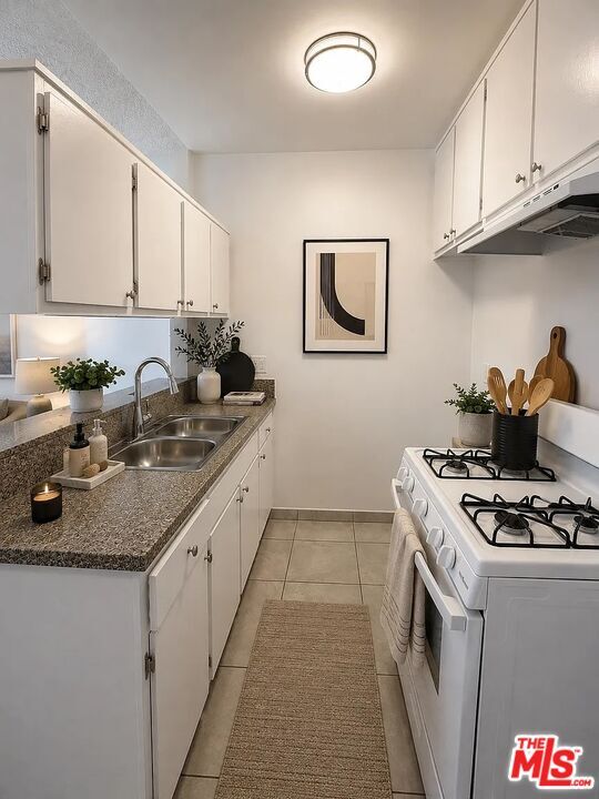 Photo - 16141 Vanowen St Unit 3