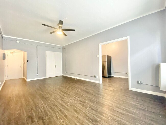 Photo - Valdamour Apartments