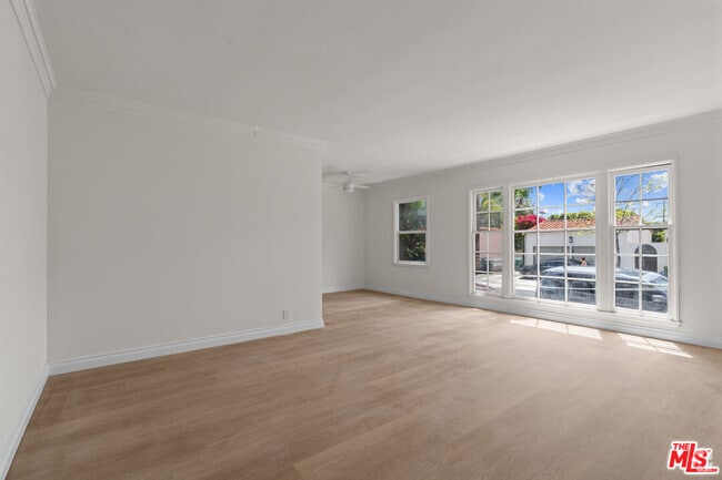 Building Photo - 148 S McCarty Dr Unit 10 Rental