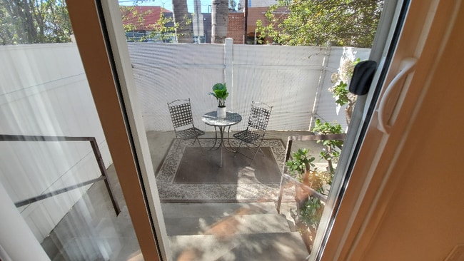 Photo - 2226 S Carmelina Ave Unit 2226