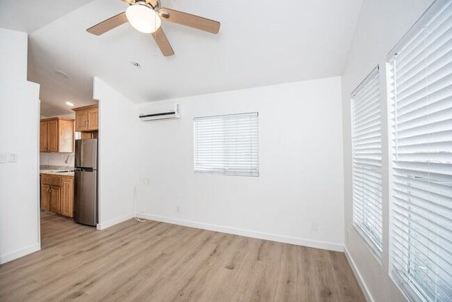 Photo - Newly Renovated 1 Bedroom Cottage