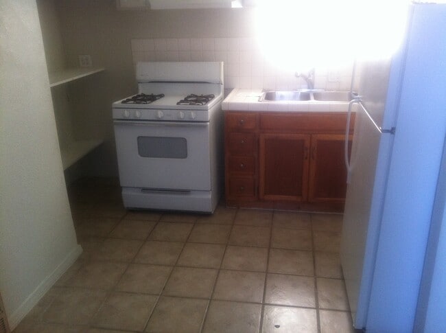 Photo - 518 25th St Unit 518