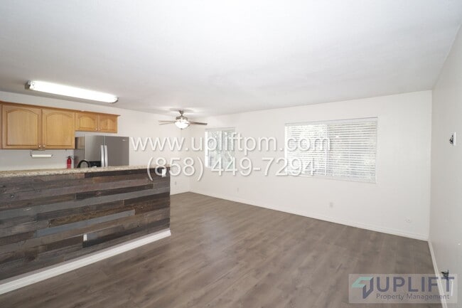 MOVE IN SPECIAL $500 off 2 bed 1 bath cond... - MOVE IN SPECIAL $500 off 2 bed 1 bath cond... Unit 22