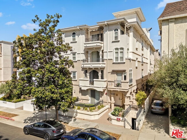 Photo - 11737 Goshen Ave Unit 302