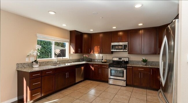 Photo - Imperial Beach -  Beautiful 4 bedrooms and...