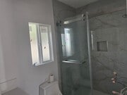 Photo - Hawthorne Unit A