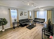 Photo - 606 N Alta Vista Blvd