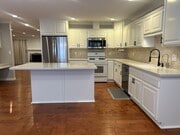 Photo - Act Fast - this Charming Pasadena Retreat ...